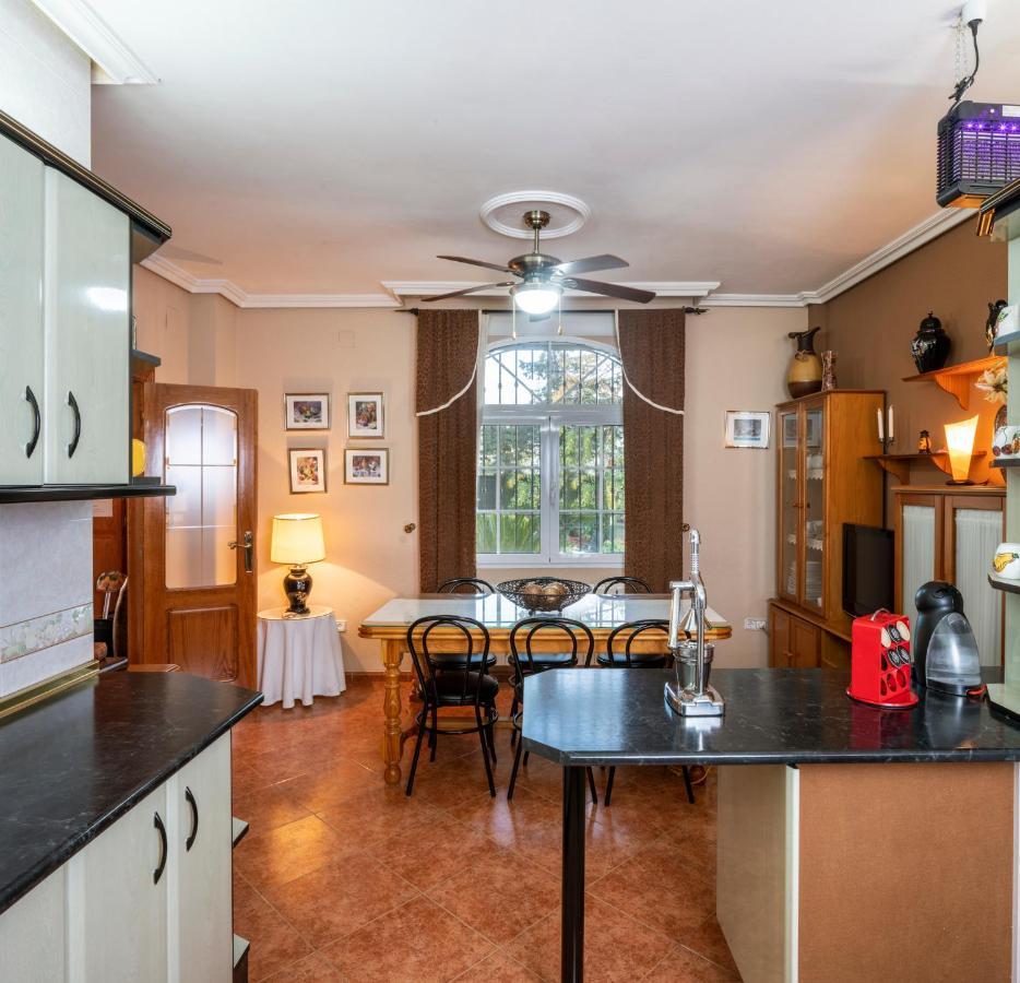 Vivienda Turistica Rural Mari Carmen Villa Baeza Luaran gambar