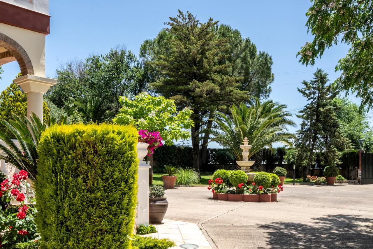 Vivienda Turistica Rural Mari Carmen Villa Baeza Luaran gambar
